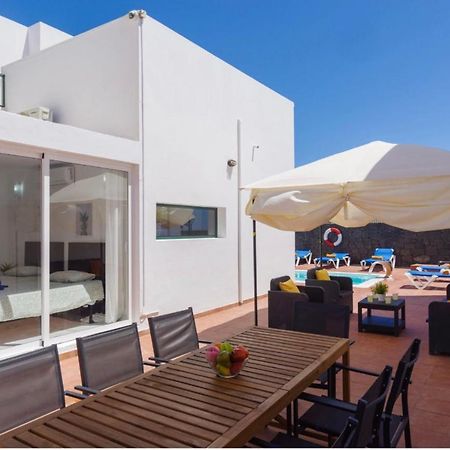 Spacious Private Villa & Private Heated Pool - Villa Sunshine Costa Teguise Eksteriør billede